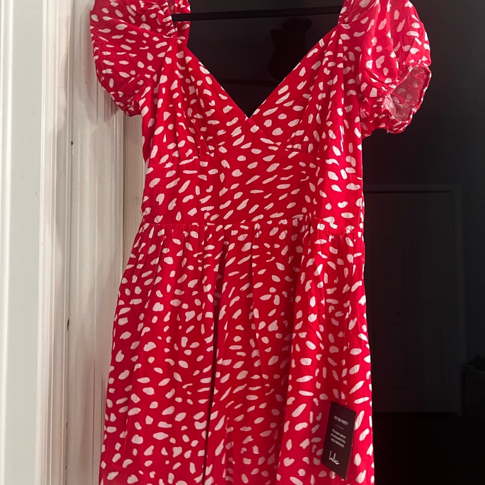 Lulus red and white sundress